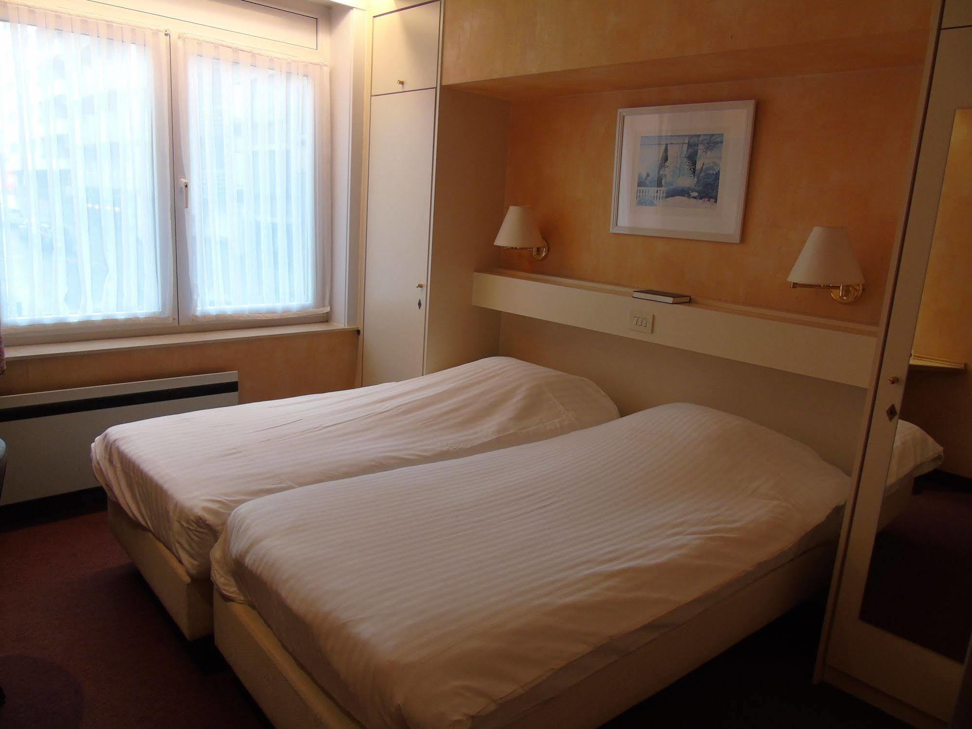 Hotel Pacific Oostende Dış mekan fotoğraf