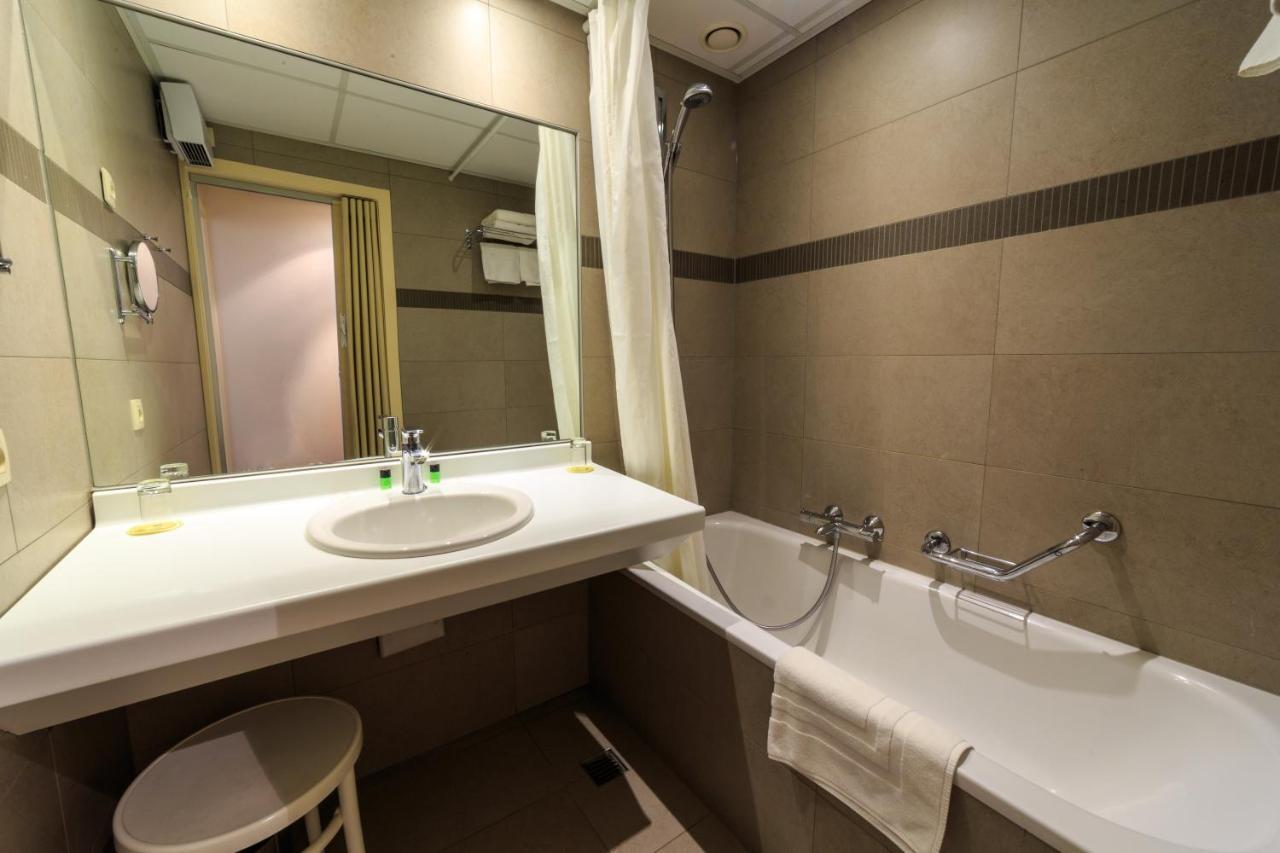 Hotel Pacific Oostende Dış mekan fotoğraf